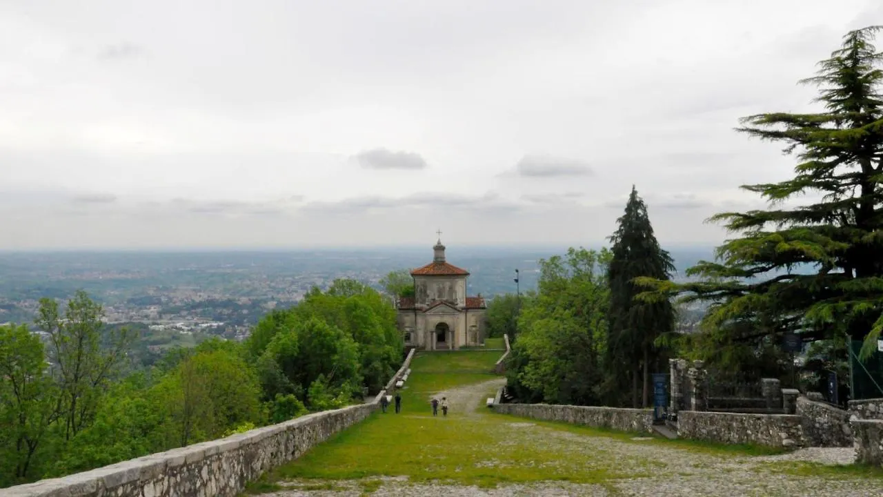 Al Nifontano B&B - Ideal For Family Or Couples - 2 Rooms - Lakeview Varese 0*,