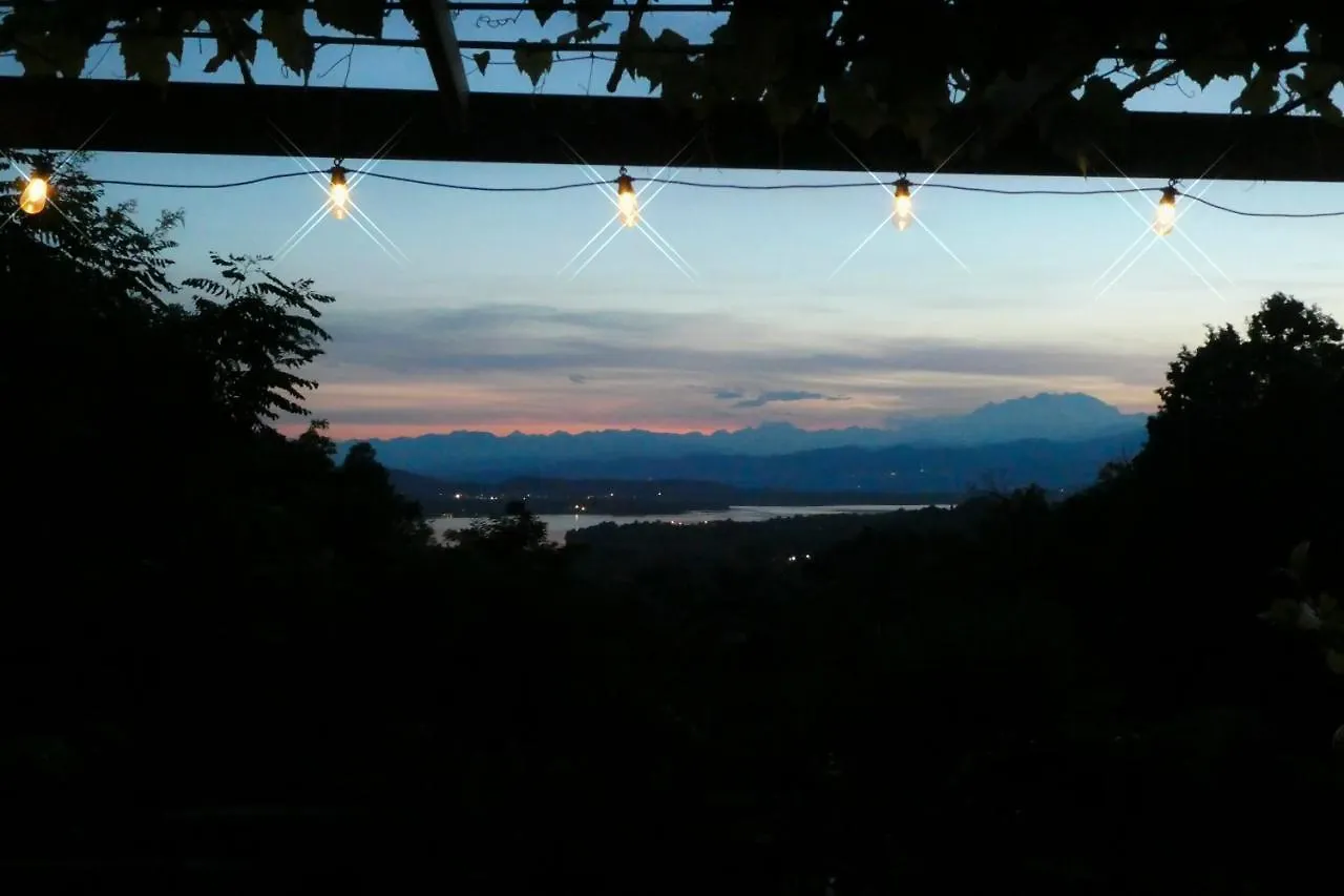 Couette-café Al Nifontano B&B - Ideal For Family Or Couples - 2 Rooms - Lakeview Varèse Italie